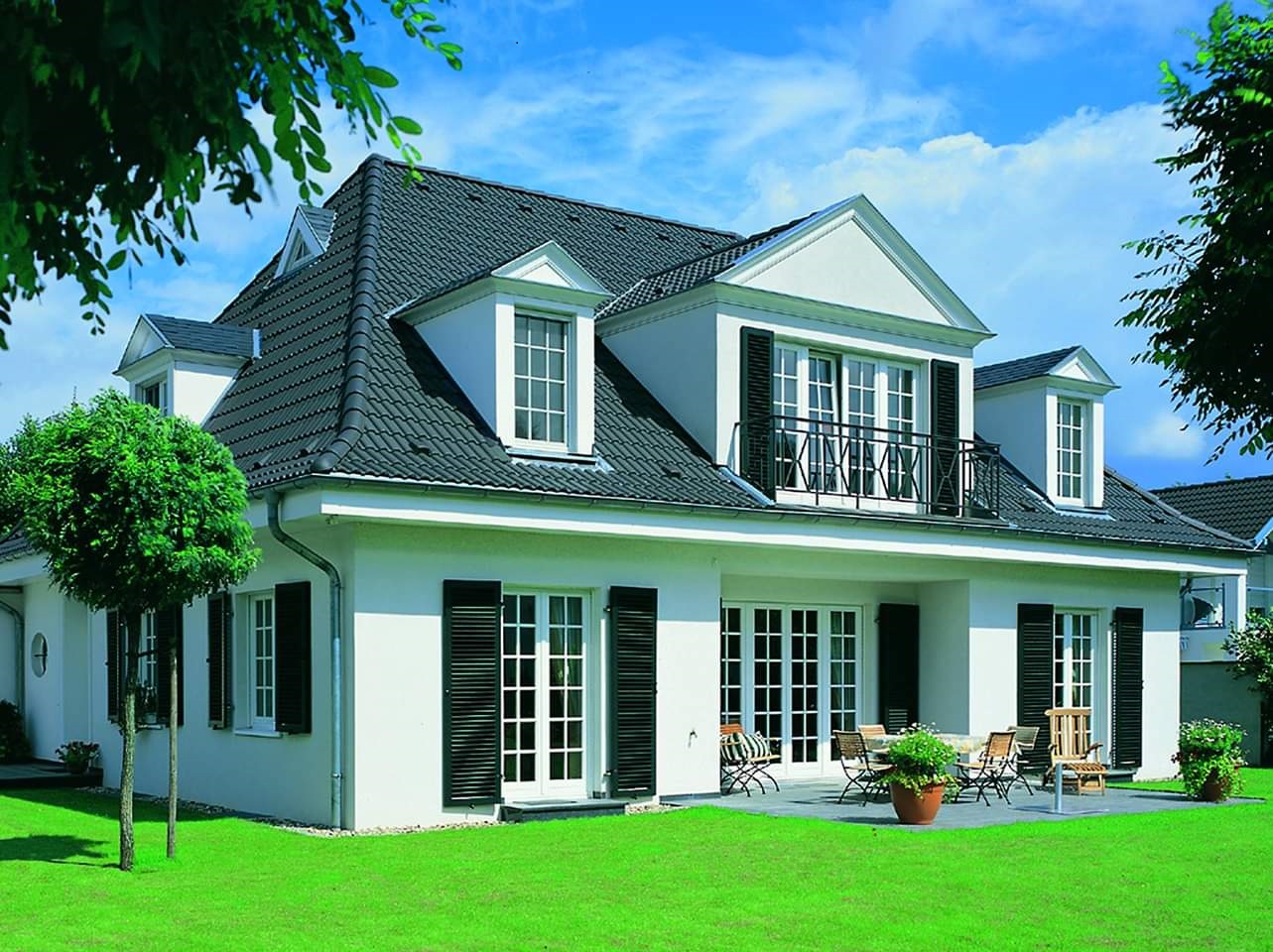 4 REASONS YOU SHOULD CONSIDER WITH CLAY ROOF TILES
