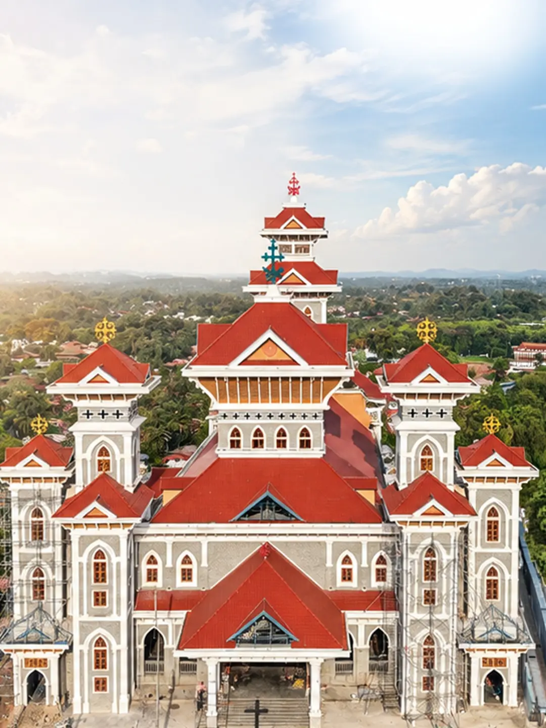 St. Mary’s Syro-Malabar Church Parel in Changanassery, Kottayam, with TAPCO Elbano ceramic terracotta roof tiles